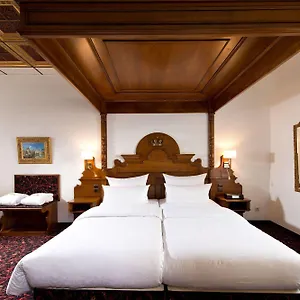 Hotel King's First, München