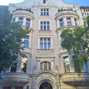 Astrid Am Kurfuerstendamm Berlijn